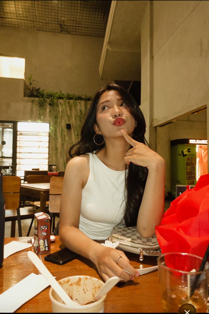 maydina. tweet media