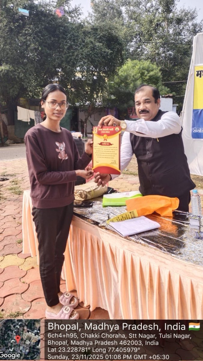 JSTomarAAP's tweet image. आम आदमी पार्टी द्वारा जारी मध्य प्रदेश जोड़ो अभियान के तहत वरिष्ठ पार्टी नेता एस पी सिंह द्वारा सेकेंड स्टाफ चक्की चौराहा भोपाल में की गई जनसभा। 
गत दिनों शुरू हुए मध्य प्रदेश जोड़ो अभियान के तहत आयोजित सभाओं की श्रृंखला में ये थी प्रदेश में 64वीं जनसभा। @ArvindKejriwal…