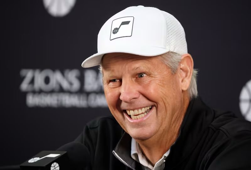 TheDunkCentral's tweet image. The Utah Jazz would reportedly want Ausar Thompson in a potential Lauri Markkanen trade with the Pistons, per @JakeLFischer 

“Another likely obstacle that should be factored into the persistent Markkanen-to-Detroit speculation: Utah would almost certainly want Thompson in…