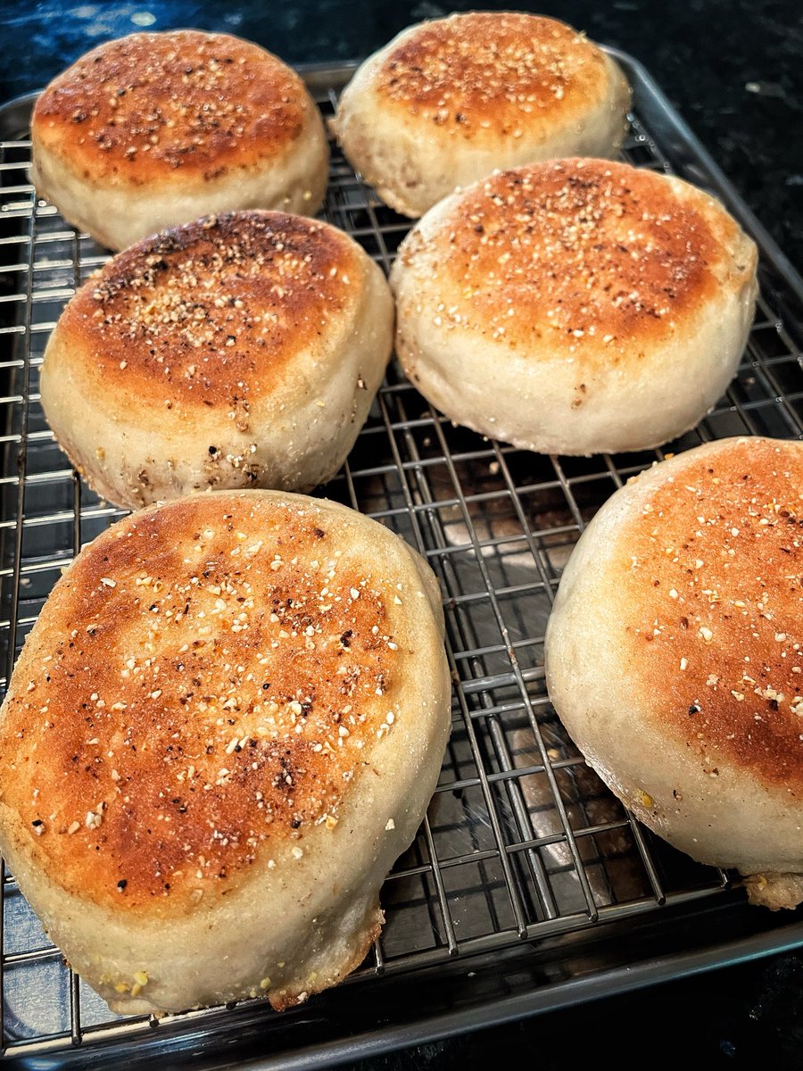 QuantumVariant's tweet image. Sunday English Muffins fried in my Grandma’s 100+ year old cast iron skillet.