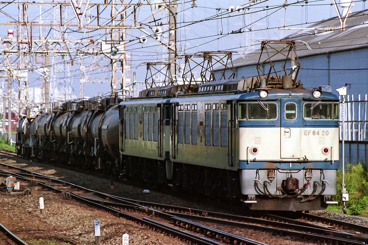 EF64-20+4の3880レ 短区間ではあるものの、0番代と化成品タキの