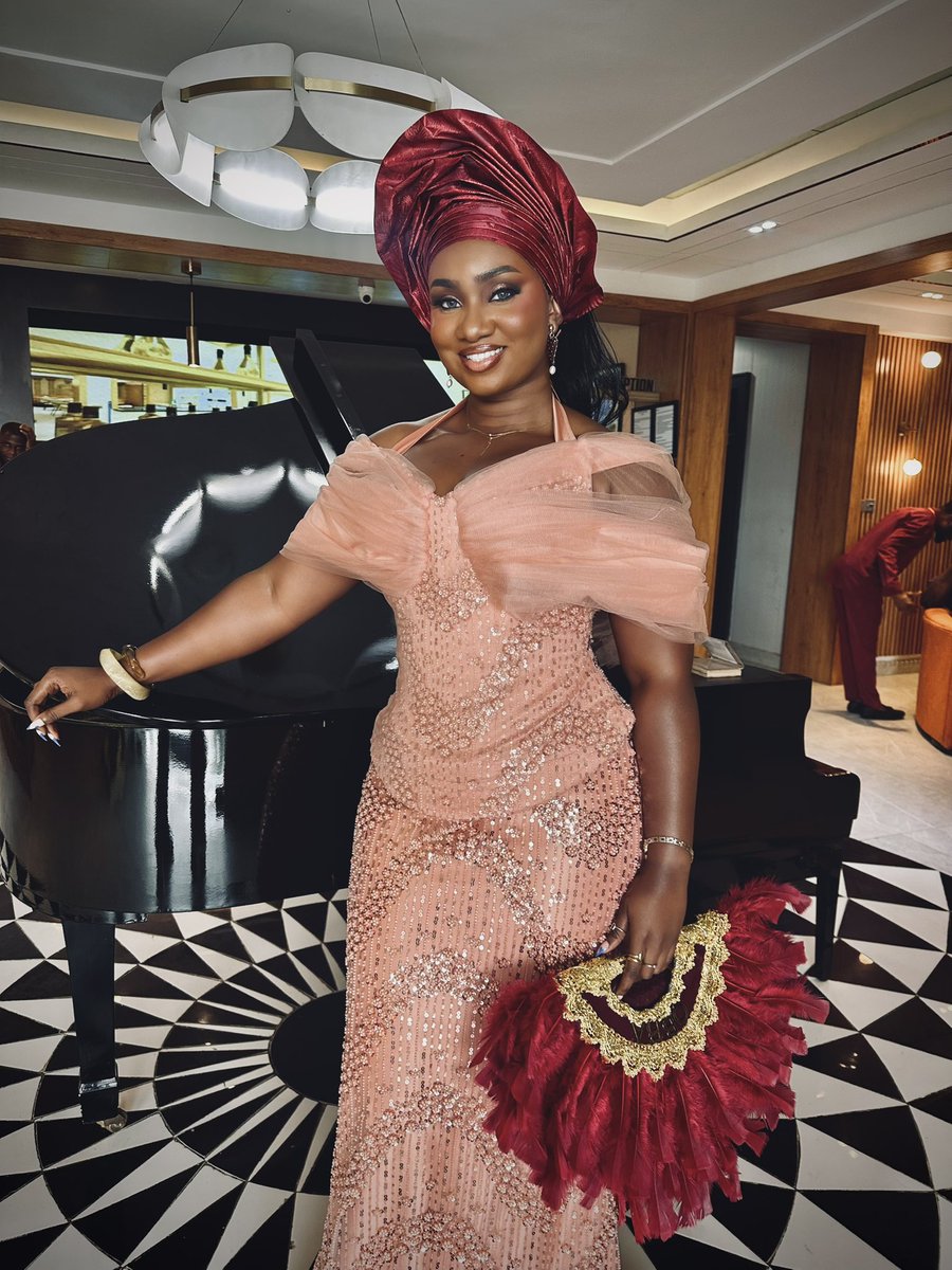 _debbii3e's tweet image. Enjoyment is what I am known for! 
#weddingguest 🙂‍↕️🙂‍↕️