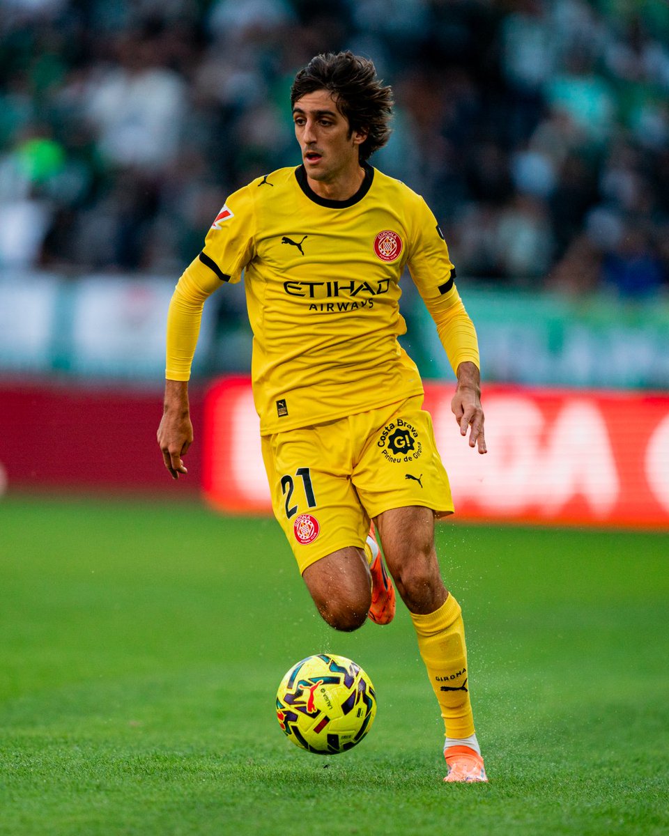 ➡️ Joel Roca i Asprilla
⬅️ Bryan i Tsygankov