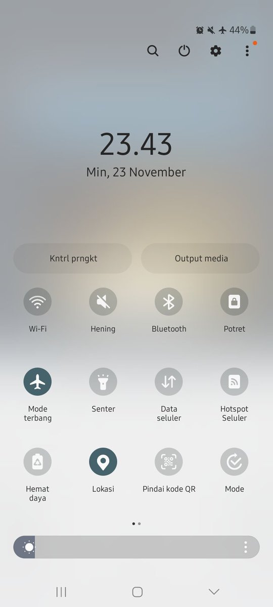 yesistyn's tweet photo. @samsungID salahsatu usaha mencapai deepsleep yaitu pakai diffuser dan hp dalam airplane mode  #GalaxyWatch8 #UltimateSleepCoach #TheUltimateSleepHabitChallenge https://t.co/keeKJHmCfa