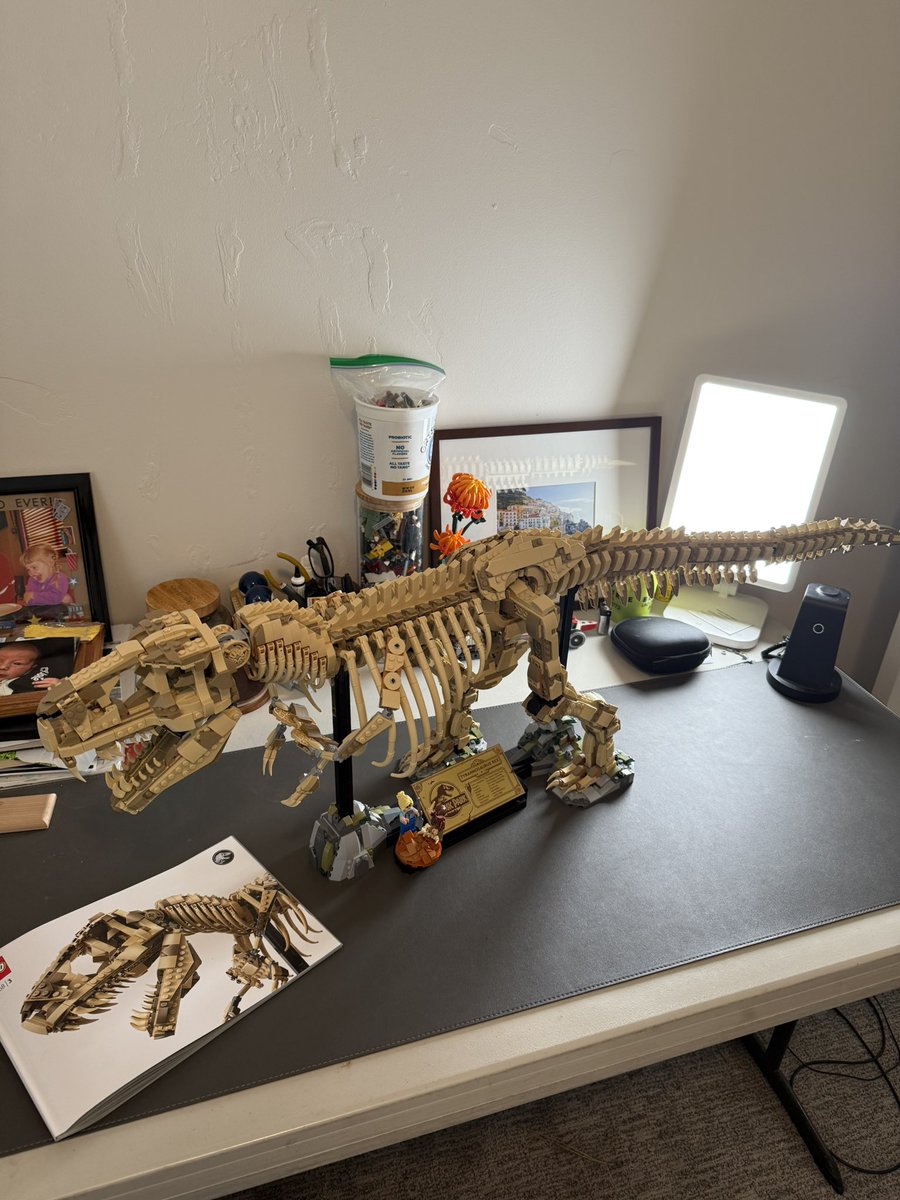 jjonescpa1's tweet image. Finished the T Rex.  #legos are so cool