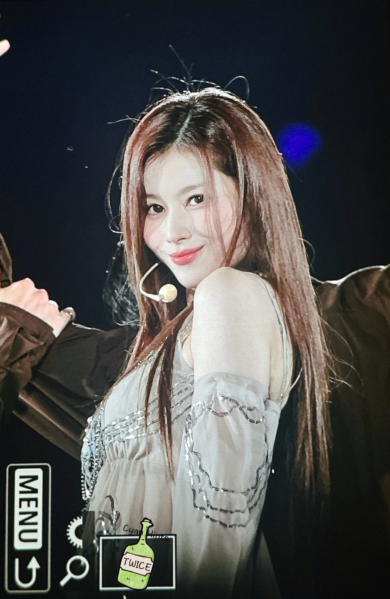 Cyan Hints tweet media