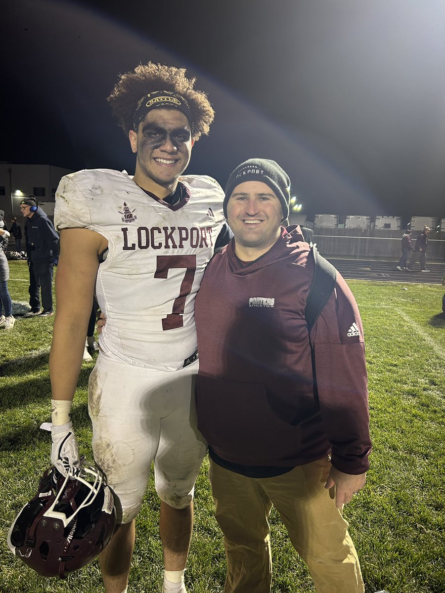 JamesFox917's tweet image. I’m really proud of our senior tight end @masonn_moore. He worked hard and kept getting better. He’ll help someone on the next level if he chooses that route. Good player and even better kid. I’ll be rooting for him. #PorterPride
