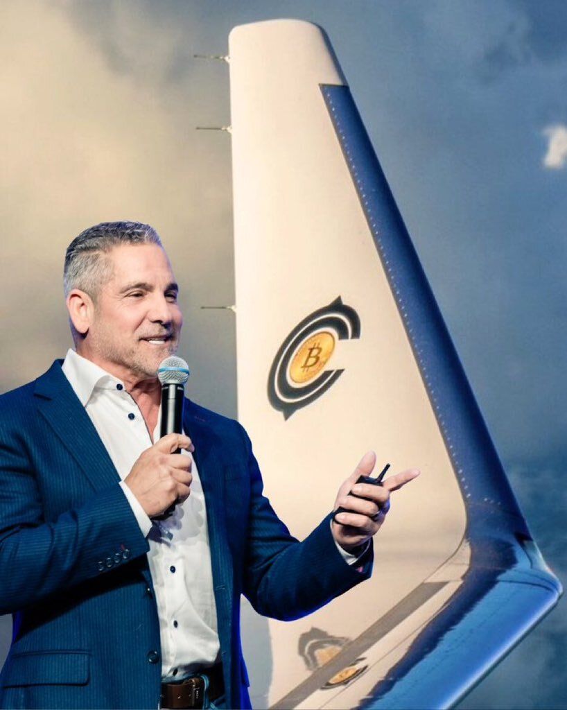BitcoinArchive's tweet image. GRANT CARDONE: "Bitcoin will redefine how real estate is purchased."

"I'm so convinced, I put it on my plane." ✈️