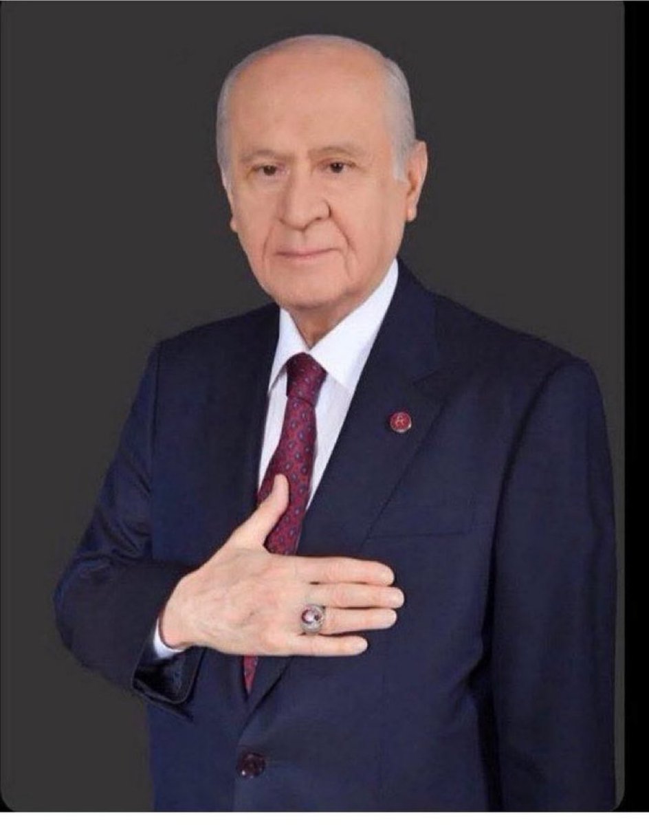 Biliyoruz ki, bir Türk dünyaya bedeldir, dünyalar bizim olsa da bu cennet vatandan tavizimiz düşünülemeyecektir.

Liderimiz
Devlet BAHÇELİ