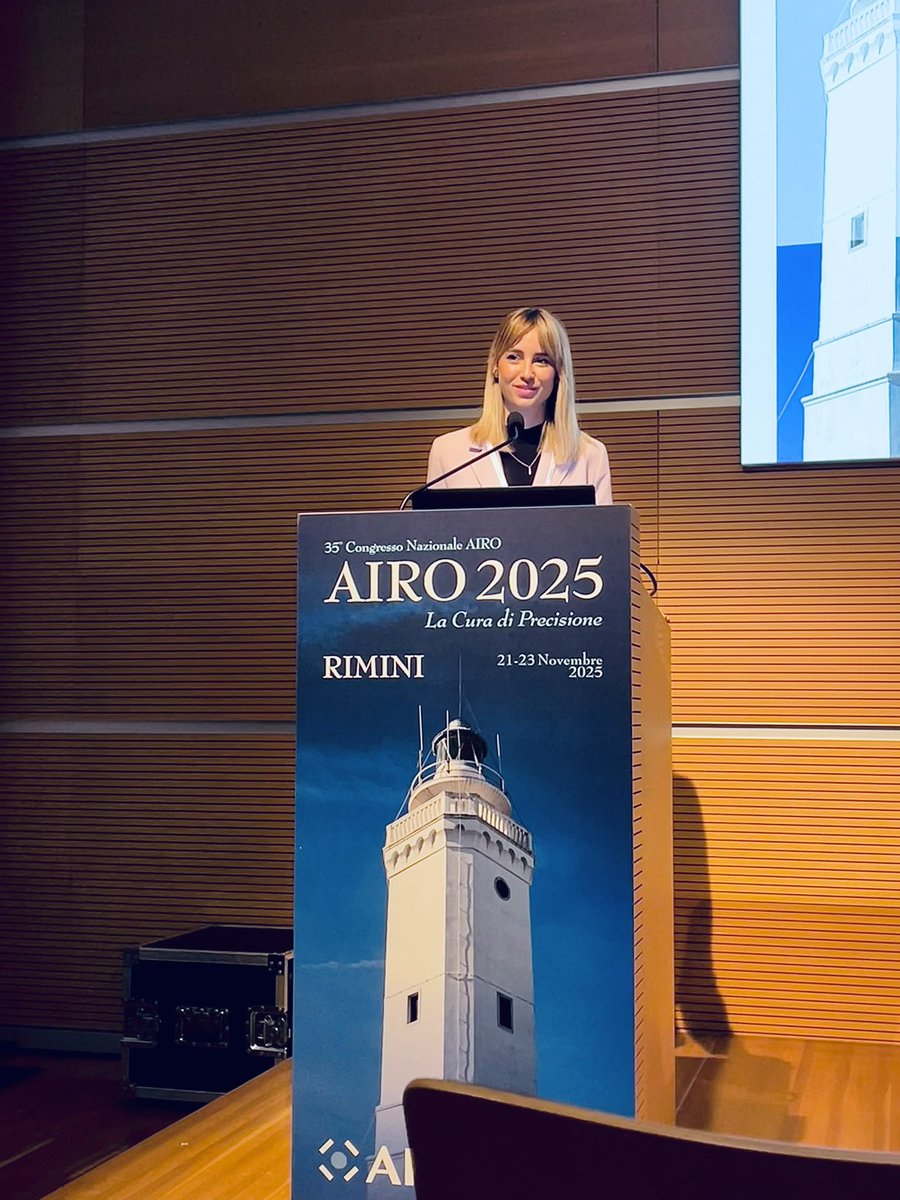 Fefe_Ferrario's tweet image. AIRO 2025 couldn’t have been better!
🔹 Presented the #POPART data (again 🤭)
🔹 Elected Board Member &amp;amp; Secretary of the GU Study Group
🔹 Awarded the AIRO Young Scholarship for an ESTRO School

Feeling grateful, inspired and ready for the next steps 🚀
#AIRO2025 #RadOnc