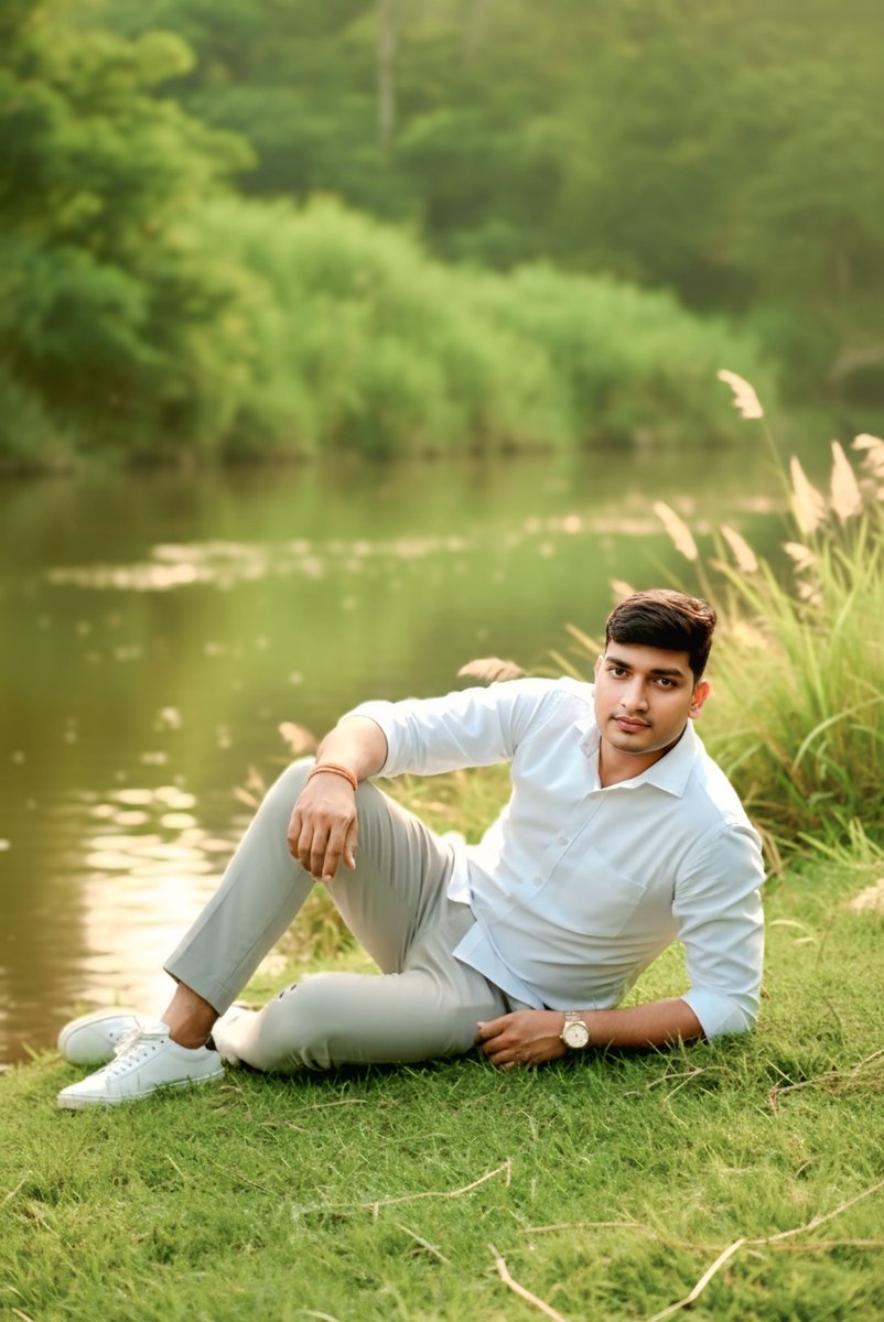 rameshkumarbais's tweet image. उम्मीद जिन्दा रखिये,
हवा बदलेगी एक दिन .....!!