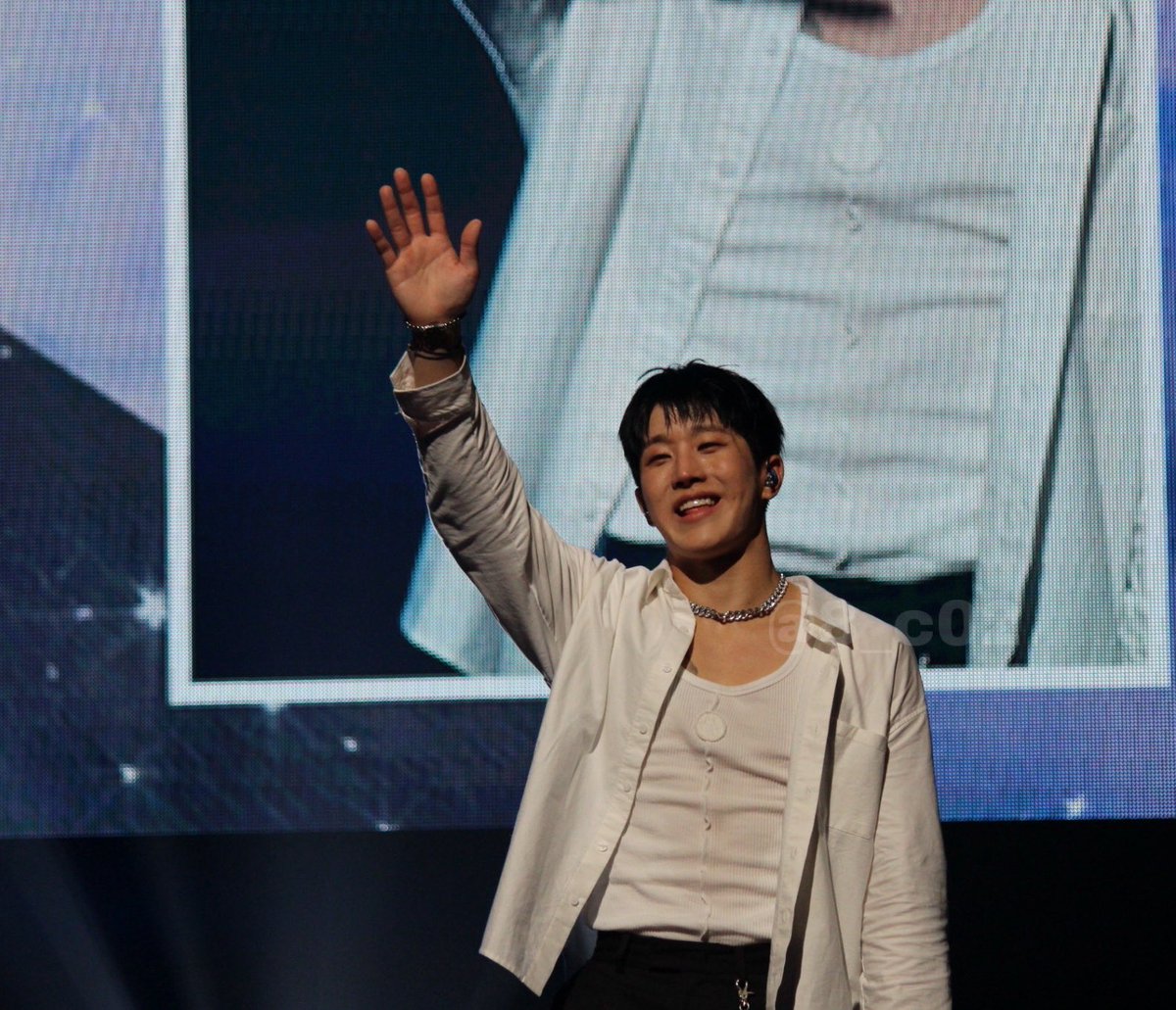月/즈키 tweet media
