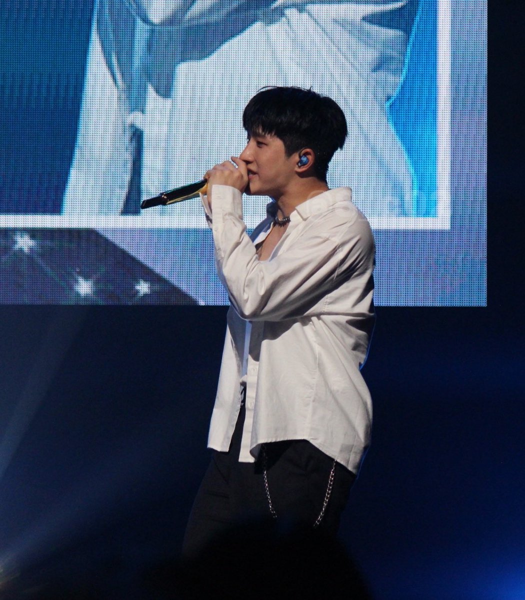 月/즈키 tweet media