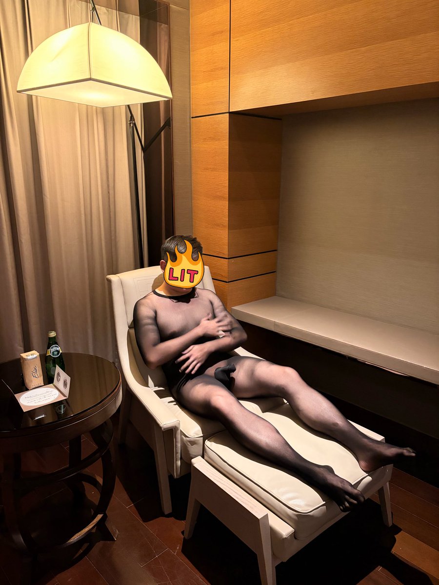 sheer4fun's tweet photo. 出門前vs出門後😆 https://t.co/D7B61JEaqn
