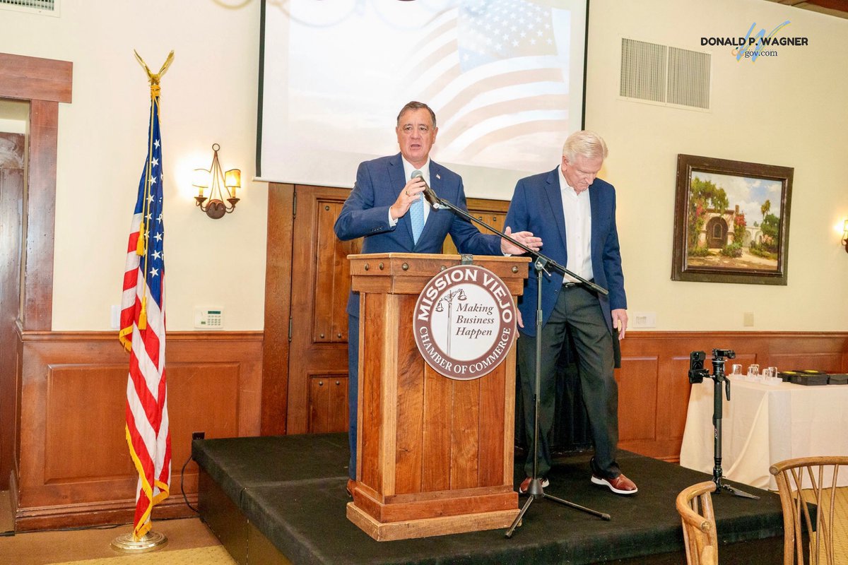 I joined the 2025 Women in Business Award Luncheon, held by the Mission Viejo Chamber of Commerce, where I led the Pledge of Allegiance and thanked the Chamber’s leadership to uplift our local business community. 

Congratulations to all the recipients!
