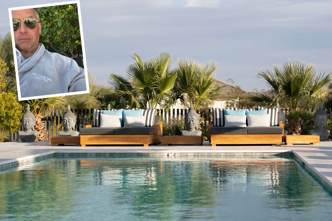 Zoomer's tweet image. Nicholas Mellamphy takes a breather from the glitz of fashion life with his yearly sojourns to Desert Hot Springs, #California. ➙ bit.ly/3WRIu3X ✈️ @NicholasMe