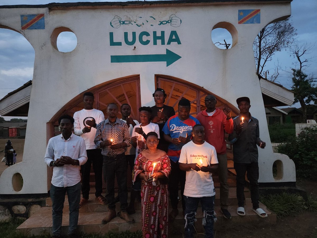 luchaRDC's tweet image. Il y a 6 ans, notre camarade Obadi Muhindo était abattu lors d’une manifestation pacifique contre les massacres à #Beni. Ce dimanche, nous nous sommes recueillis sur sa tombe pour lui rendre hommage.
Nous ne l’oublions pas et poursuivons son combat pour un Congo🇨🇩 Nouveau.