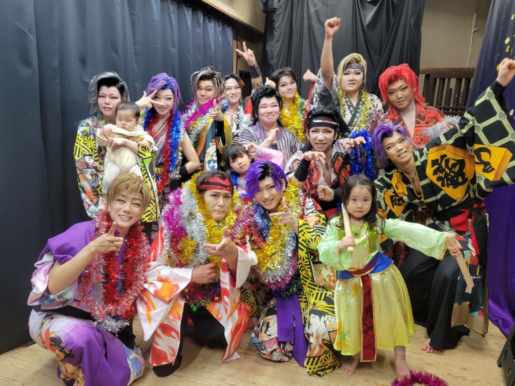 Misaki_Daiki's tweet photo. 高岩さん、利恵さんをはじめWIDENの皆様
高岩祭関係者の皆様
そして、参加者の皆様！ありがとうございました！
大衆演劇を初めて観る方が多い中、笑いや拍手をいただき、素敵な時間を共有���きたことを凄く嬉しく思います！
体がふたつあるならば、僕もバスツアーに参加したかったです！
 #高岩祭 https://t.co/BfldJ2v9Fj