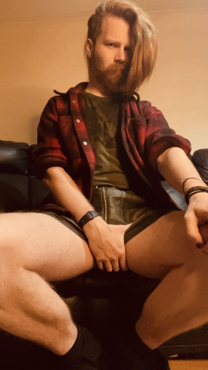 SALE SALE SALE: 
ONLYFANS IS BACK AND BETTER THAN EVER! 
Suits, skirts and fucking galore in store
£30 FOR A WHOLE YEAR AND A WEEK THEME PICKED BY YOU! 

paypal.com/paypalme/rabbi…

Cum join me 😈