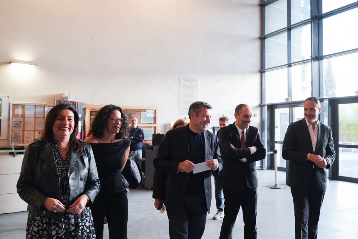 Christian Estrosi tweet media