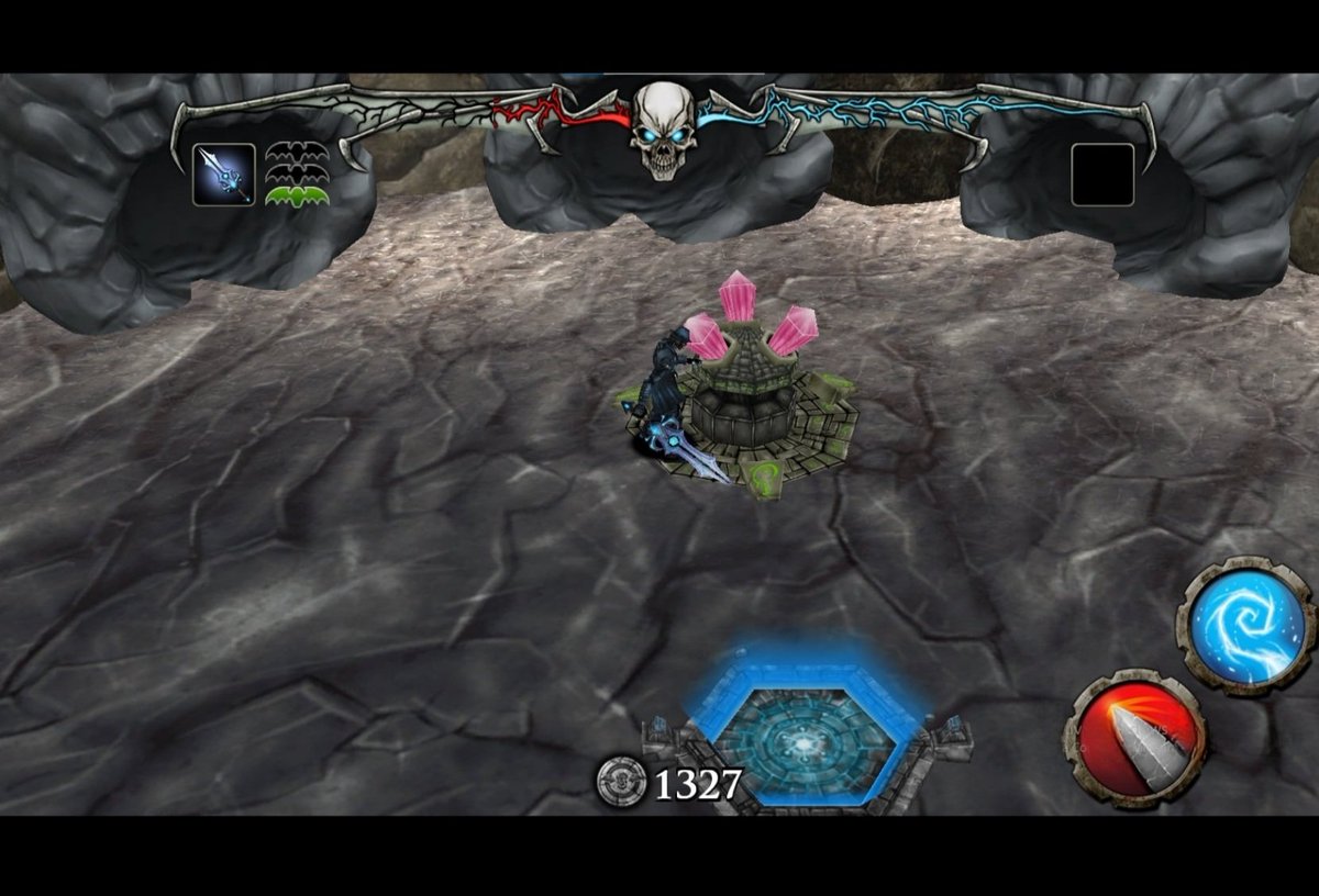 Gabby_Heafy's tweet image. I&apos;ve been playing &quot;Hail to the King&quot; I like it a lot!! it’s super fun 🔥😍 Thank u Guys!! 🤘 @TheOfficialA7X @DeathbatsClub @shadows_eth @SynysterGates

#AvengedSevenfold #A7X #DeathBat #videogames #GM #HappySunday