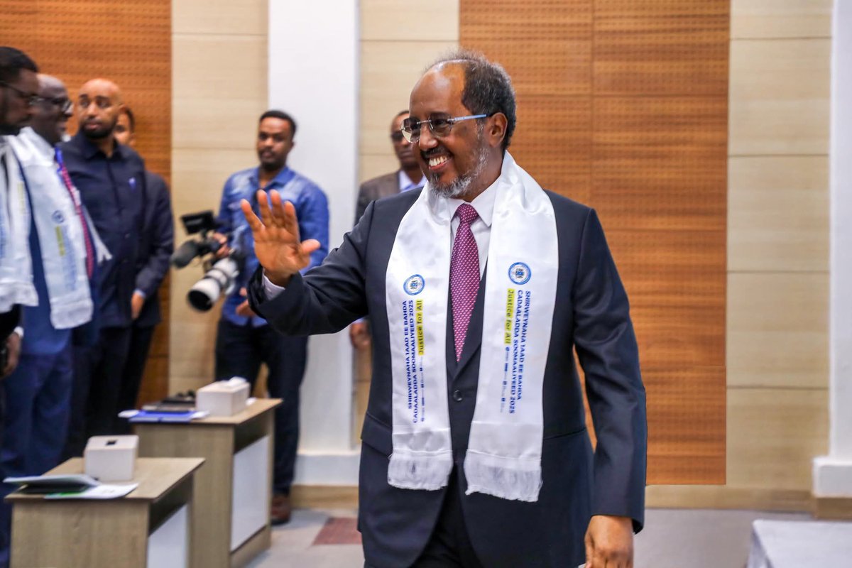 Madaxweyne Xasan Sheekh ayaa xiray shirkii Bahda Caddaaladda, isagoo ku adkeeyay dib-u-habeynta garsoorka, dhammeystirka Dastuurka, iyo diyaar-garowga doorashada qof iyo cod.