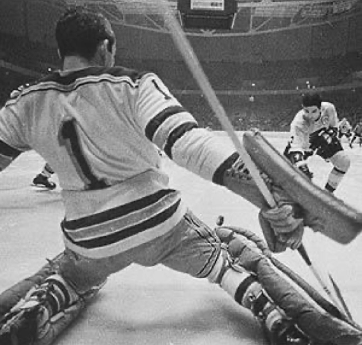 Old Hockey Cards tweet media