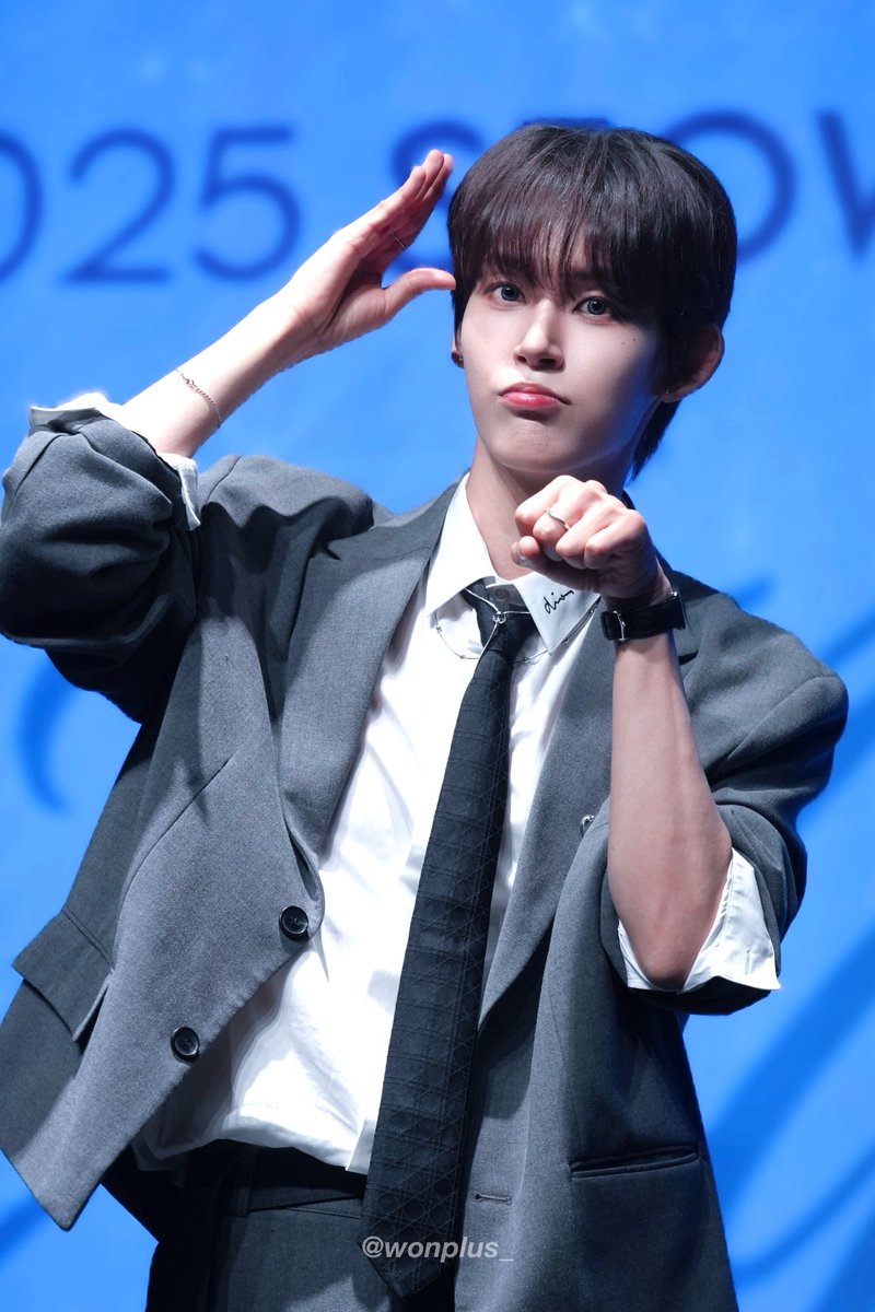 wonplus_'s tweet photo. 251122

#SEOWON #서원 #ソウォン #徐源 https://t.co/KooERpYtF2