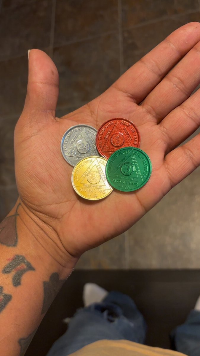 PapaSmurf 🪐 tweet media