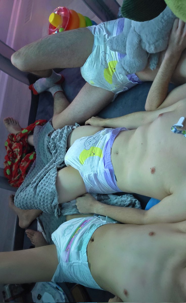Sleepover with our new diaper friend &amp; new to the community! We gamed, watched movie, used our diapers, and lots of cuddles! Cant wait for more hangouts! #diaperboys #diaperlovers #twinks #abdl #wetdiaper #soggydiaper #diapertwinks