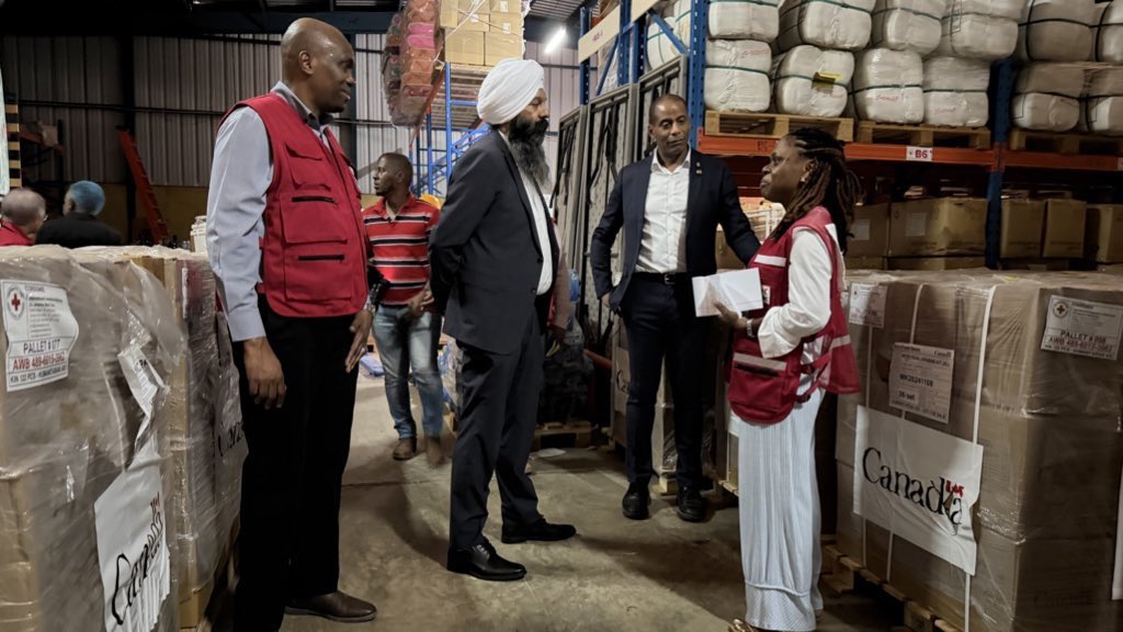 randeepssarai's tweet image. In 1988, when Hurricane Gilbert hit Jamaica, Canada was the first to send the @jamaicaredcross supplies, now Canadians have stepped up again in the wake of Hurricane Melissa. 

You can count on Canada to be a partner in delivering emergency relief to help those hit the hardest.