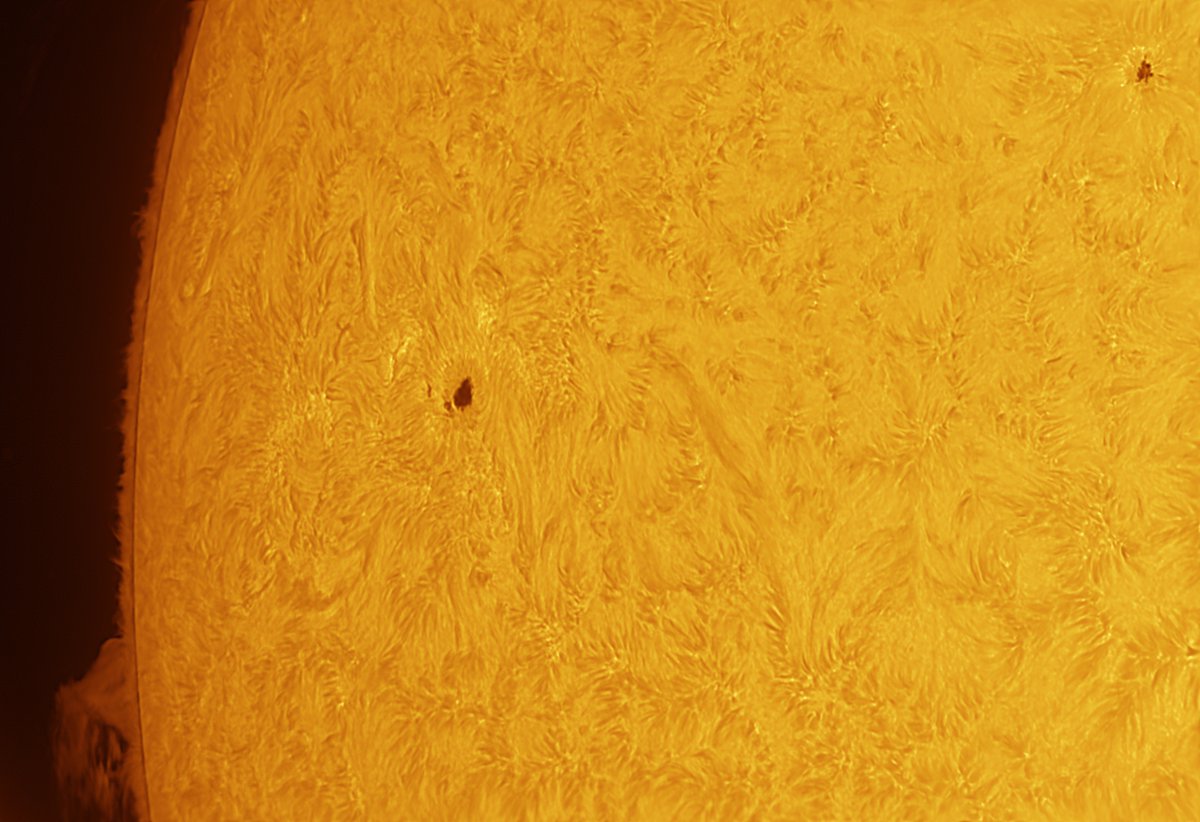 Astro_Montseny tweet media