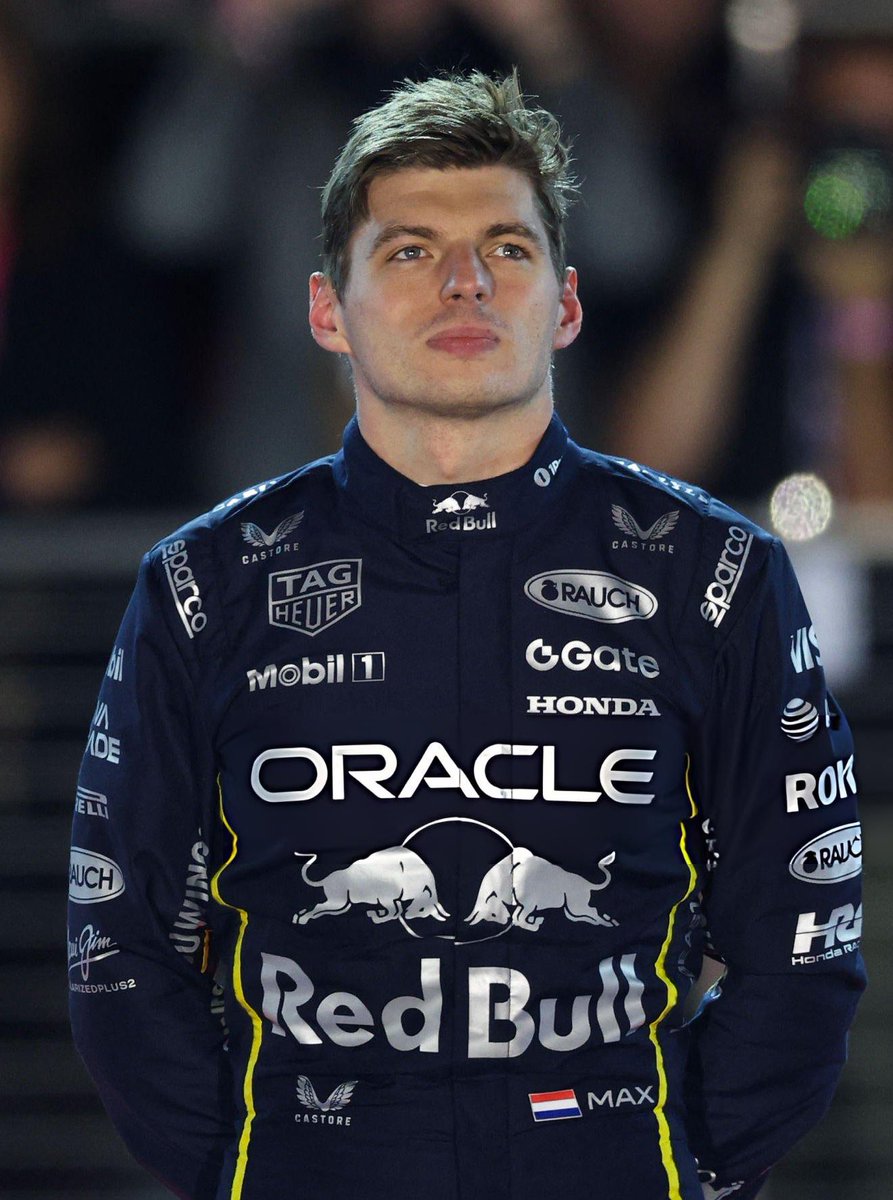 lecsfuckinggo's tweet image. mclaren double dsq possible by the grace of god and max’s insanely good teeny waist racesuit