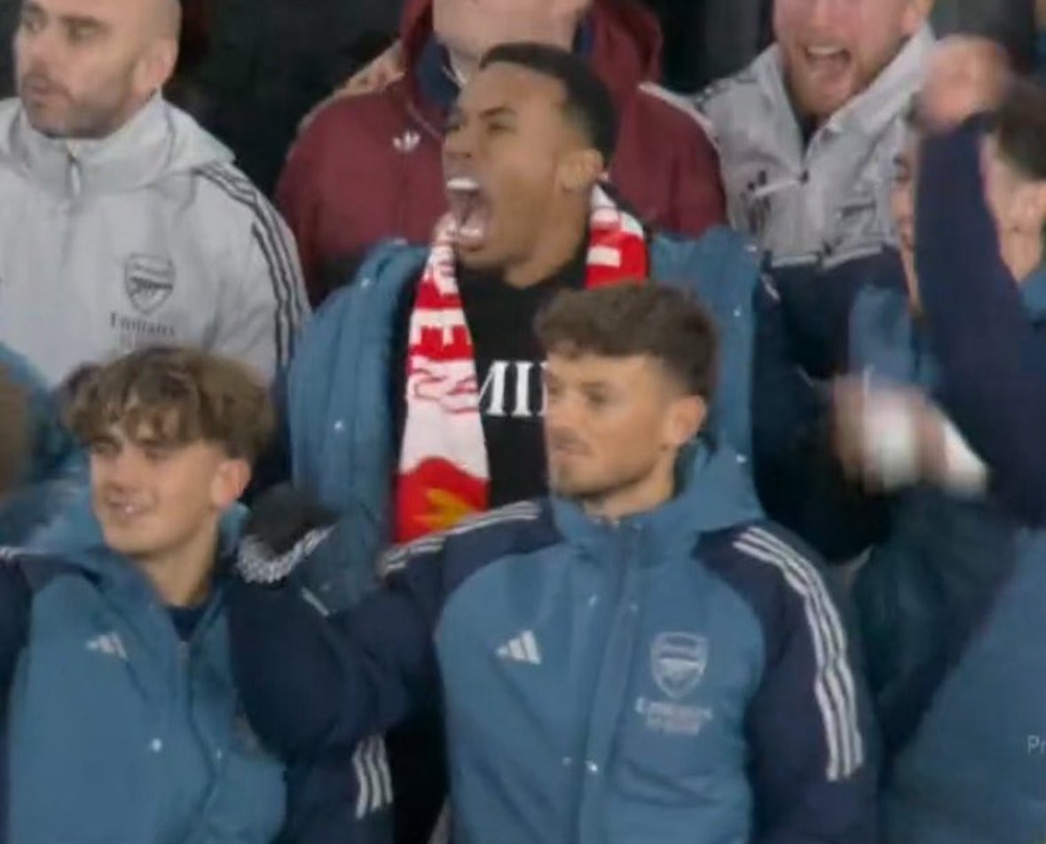 _AFCXIV's tweet image. I cannot begin to tell you how much I love this man Arsenal through and through❤️

#AFC