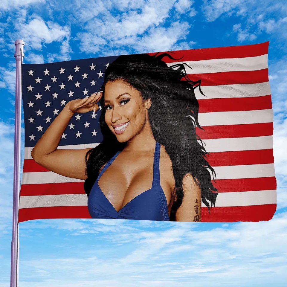 NICKIMINAJ's tweet image. One of the most meaningful parts of that day was getting to the Trinidadian flag &amp;amp; realizing all the officers there were from my country as well. 🇹🇹