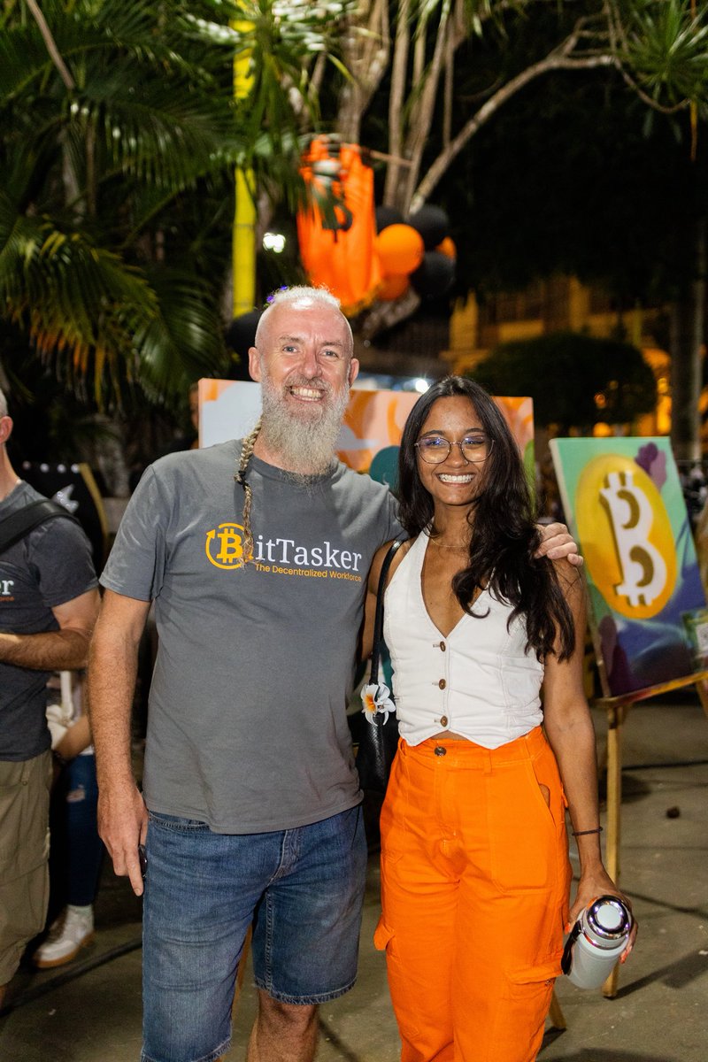 pameelaposada's tweet image. Bitcoiners are builders! 🔥

I met Jon during a conference, and congrats on the launch of @BitTaskerdotcom. A platform that is going to help connect talent and the workforce. Hire professionals for any task. Pay with Bitcoin and built on Nostr. 💜⚡️