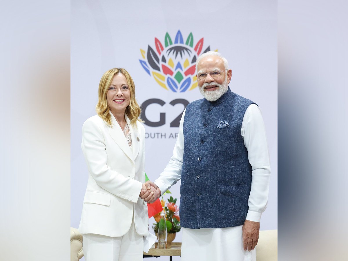 RisingKashmir's tweet image. #PMModi, #Meloni unveil Joint Initiative to enhance cooperation against financing of #terrorism

@PMOIndia
@narendramodi
@PIB_India
 risingkashmir.com/pm-modi-meloni…