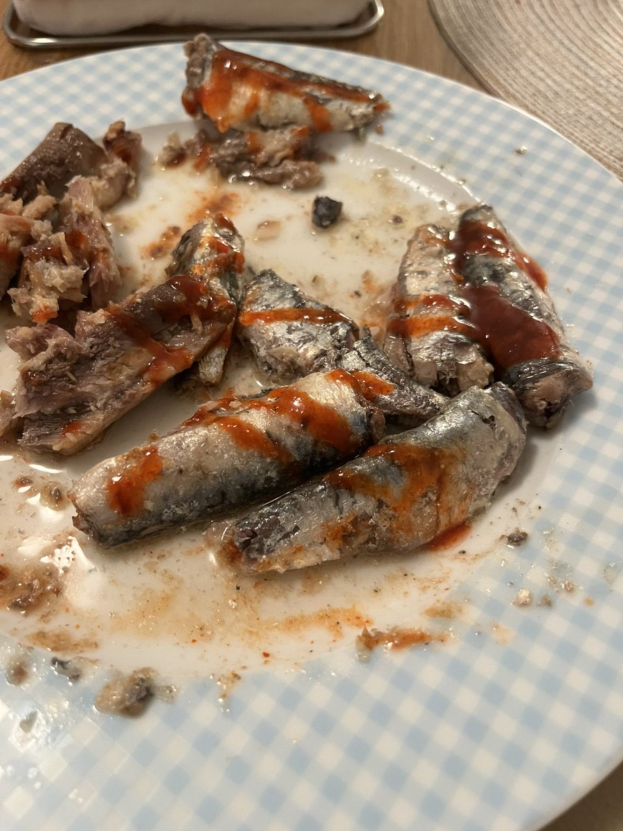 MarcoMarlone's tweet photo. I added some red to my sardines dinner this evening. $EOSE #NOTSELLING ‼️ https://t.co/bVdBTCzylG