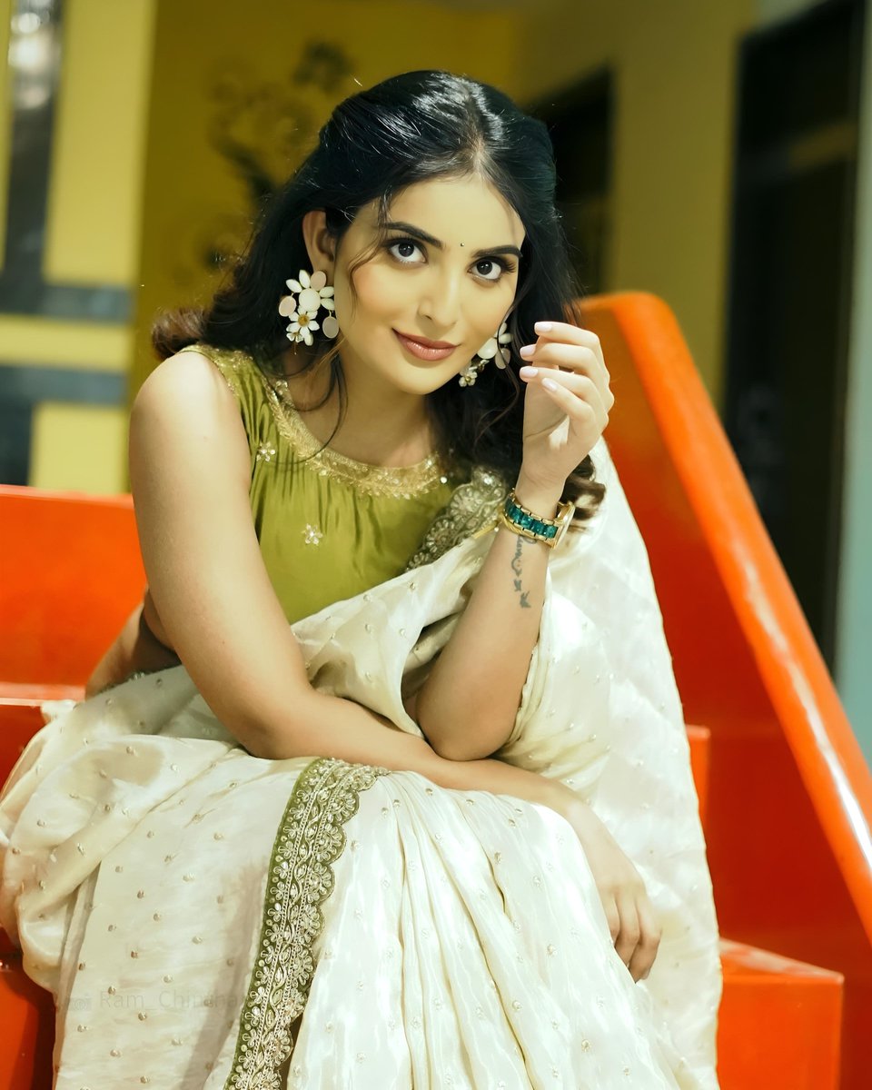 VisualDrops_'s tweet image. Actress Ananya Nagalla latest photoshoot pic 💖 

#VisualDrops #actress #ananya @AnanyaNagalla #AnanyaNagalla #photoshoot