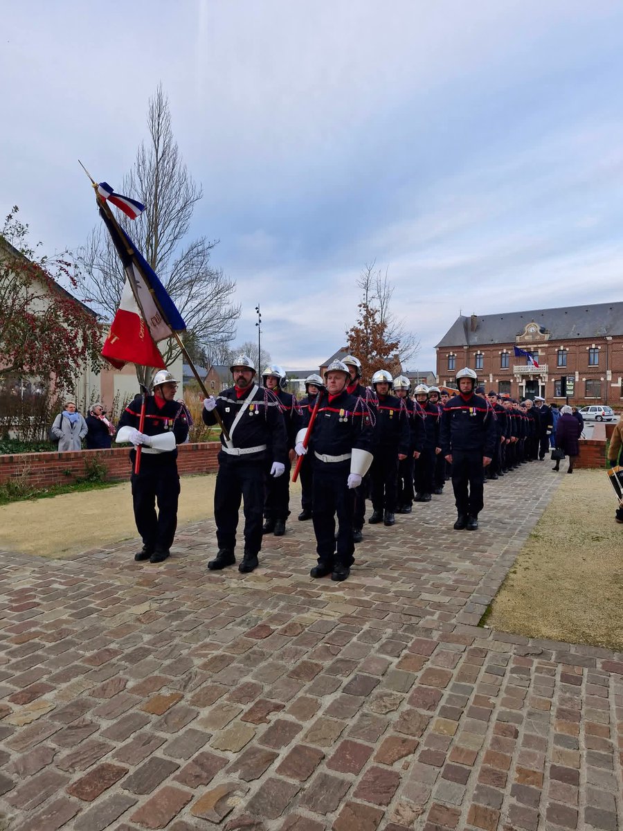 🧑‍🚒 Sainte-Barbe de Saint Nicolas d'Aliermont 

Le Capitaine Pascal MONCHY représentait le Président <a href="/UnionSapeurs/">UDSP76</a> à cette cérémonie en présence de Mme Le Maire Blandine LEFEVRE, du Col Jean-Christophe DELBASSÉE-LEFLON, Directeur du <a href="/Sdis76/">Sapeurs-pompiers 76</a> par interim et du chef de centre