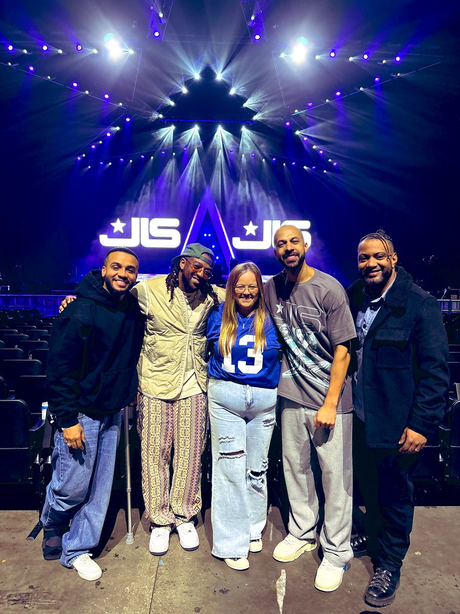 Oh my people🥹💙❤️💚💛