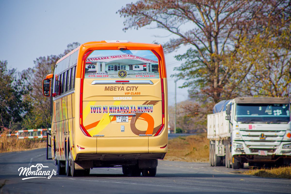 TBoundBuses's tweet photo. #MbeyaCity Luxury
Mbeya || Tanga

@/montanaJr 📸 https://t.co/QIO3x1mfkI