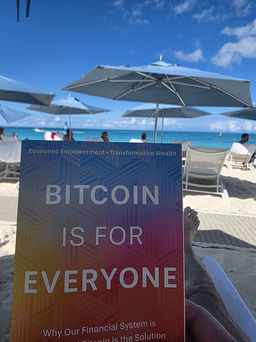 Steven212017661's tweet image. Lets start! #bitcoinisforeveryone #Bitcoin