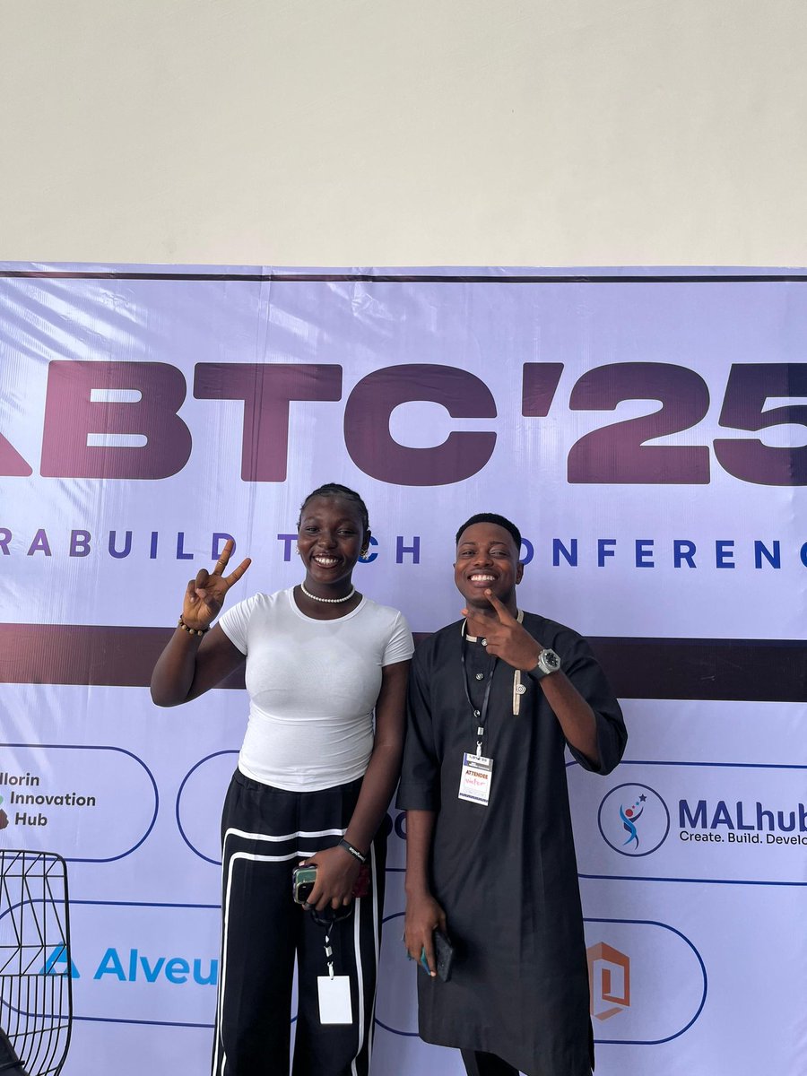 aganganvictor's tweet image. Day 3

Main Conference @kwarabuild 

#KBTC25 #nextbuilders