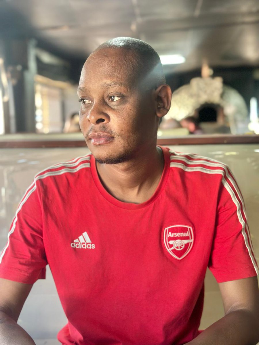 lesibad's tweet photo. League the Gunners please @Arsenal https://t.co/CAXfnH85l8