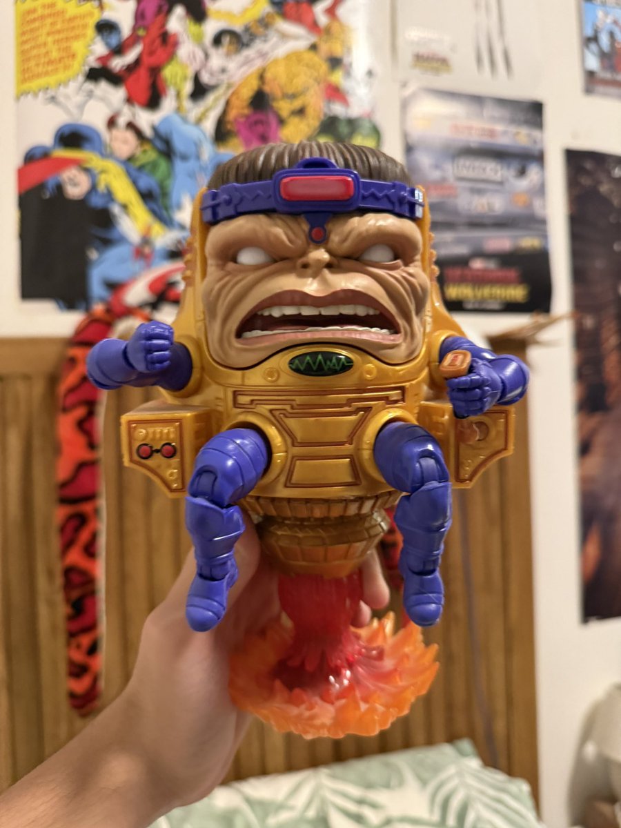 今考えたら数年前の俺よく手に入れたなってフィギュア
ガチでどうやって手に入れたんだ俺
しかも四千円だったの覚えてる