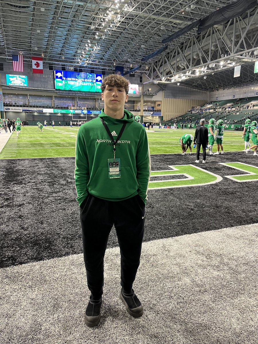 Lake Sutton tweet media