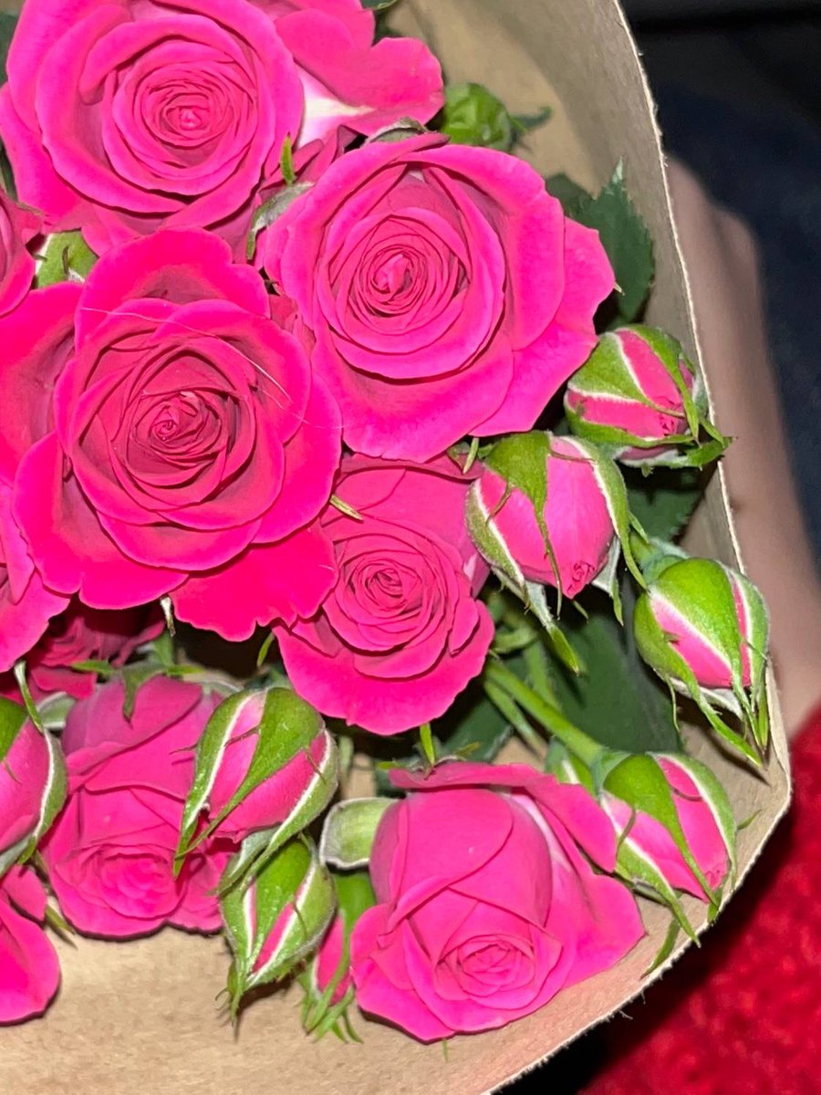 yourjiina's tweet photo. آبان. https://t.co/8s2o5JRAaW