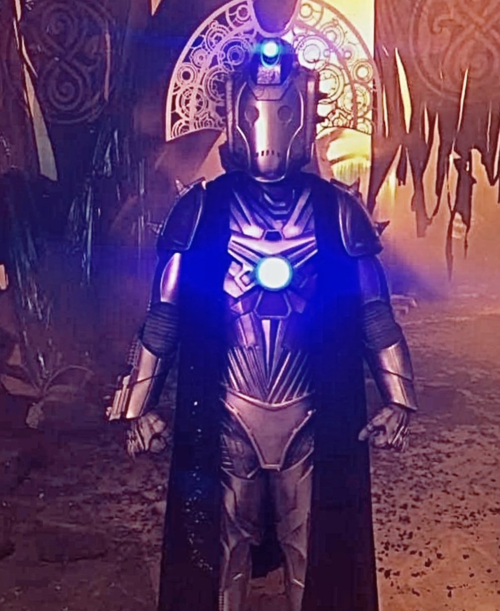 A Timeless Cybermaster for a Timeless show! Happy #DoctorWhoDay #DoctorWho fans.