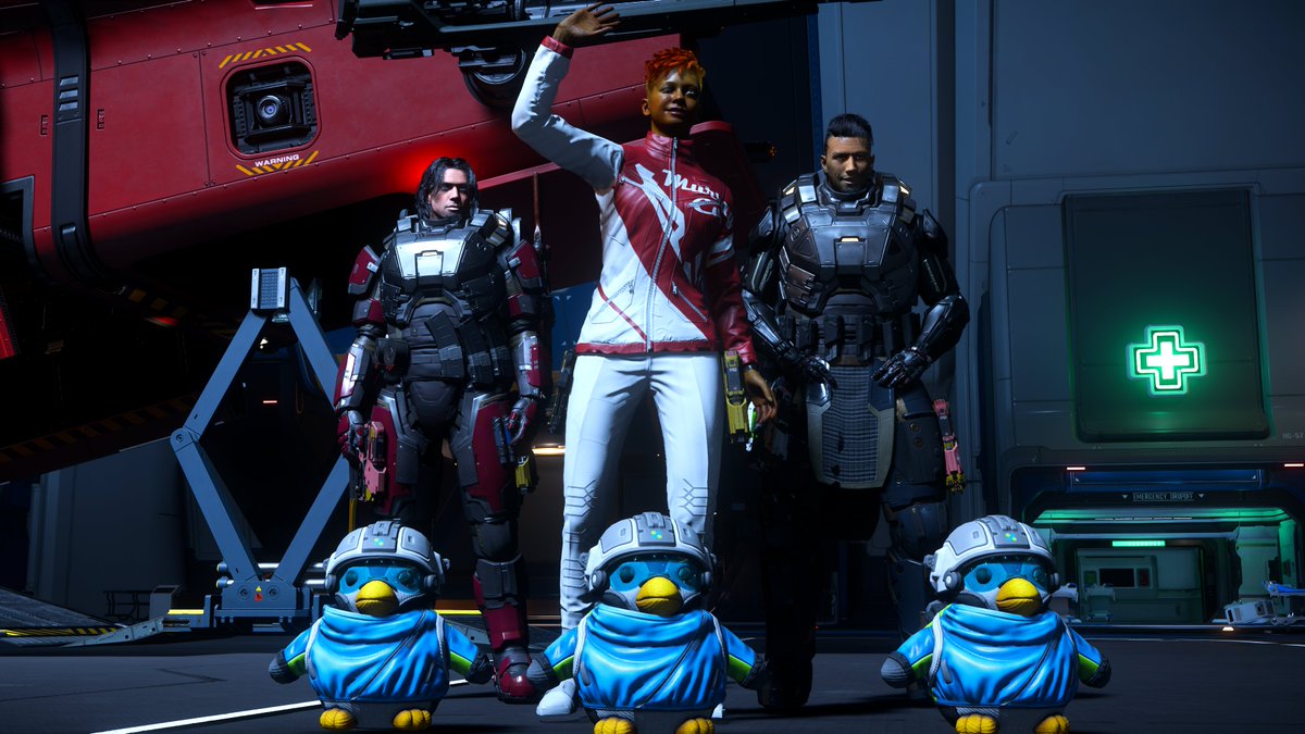 DIskaldur's tweet image. Early today I stranded on a station, I got picked up on my way to Orison by @CornuUni whose… let’s say friendly, instincts kicked in the moment she saw the camera😅

And somehow ended up riding in a Clipper packed to the brim with Picos and a photo session ❤️(Please @pico_sc…